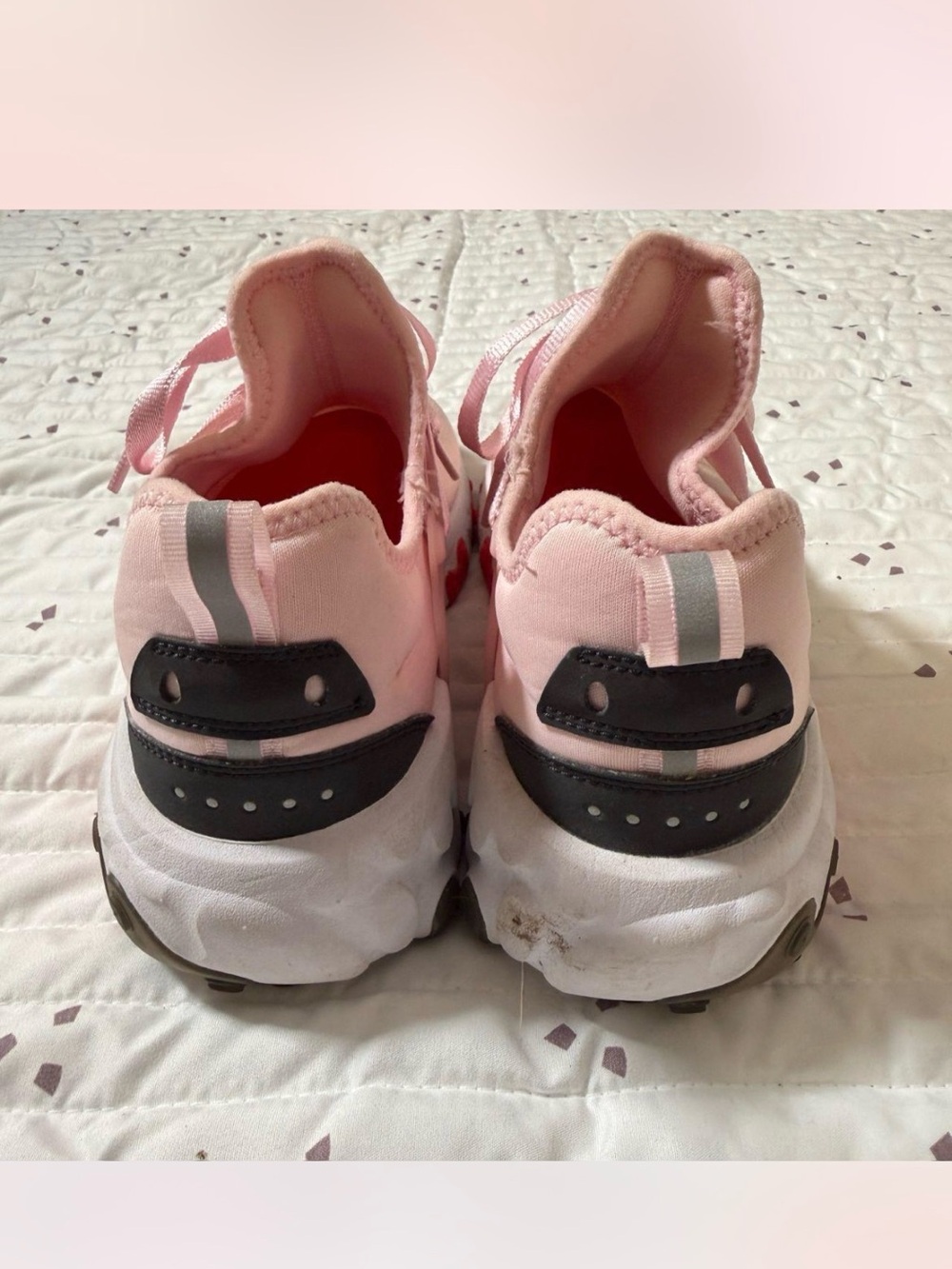 Nike Pink React Presto Sneakers - Picture 3 of 6